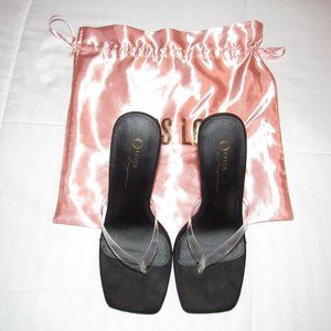 CLEAR THONG STRAP HEELS